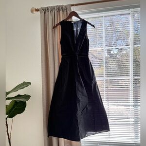 Universal Thread women’s cutout a-line maxi dress with pockets in black, size xs